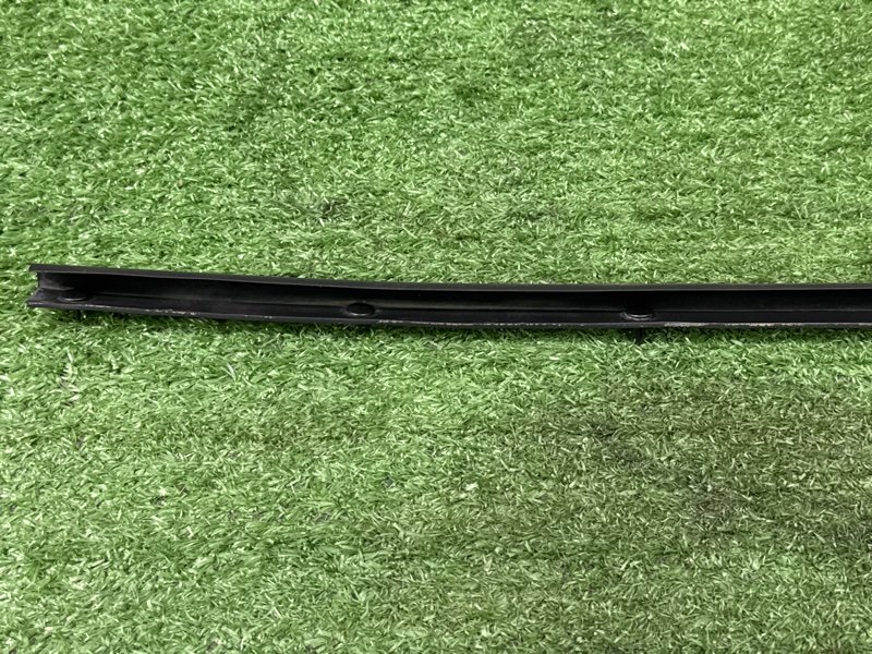 Уплотнитель капота Kia Soul 2014 SW