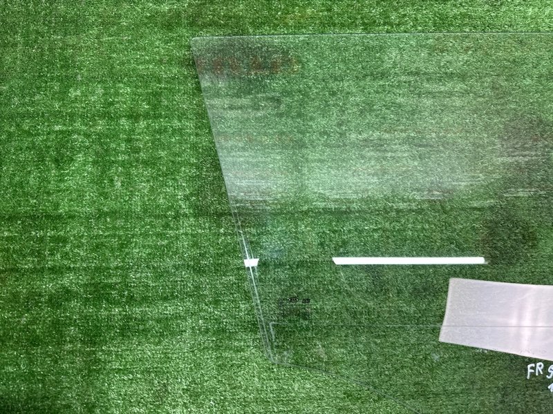 Стекло двери Kia Soul 2014 SW