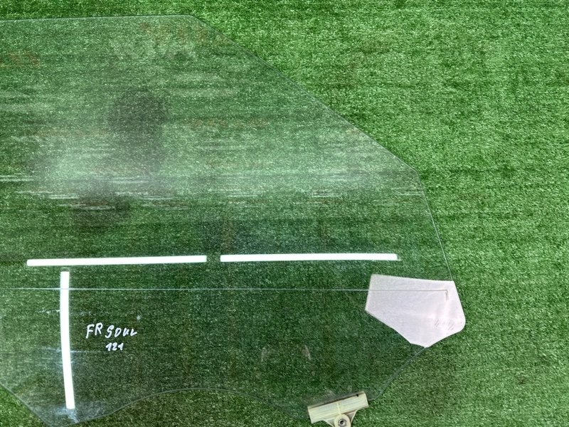 Стекло двери Kia Soul 2014 SW