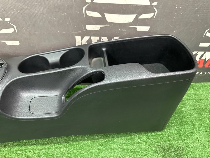 Консоль центральная Kia Soul 2014 SW