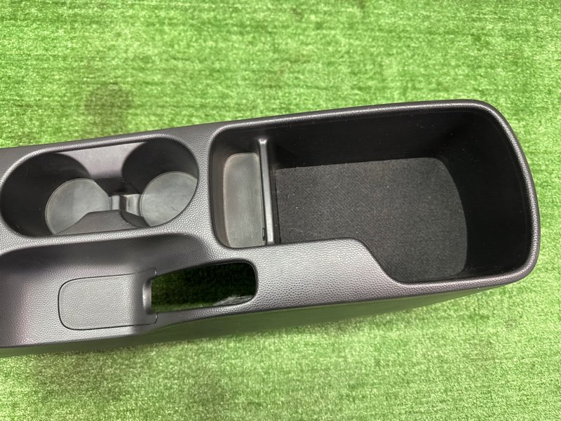 Консоль центральная Kia Soul 2014 SW