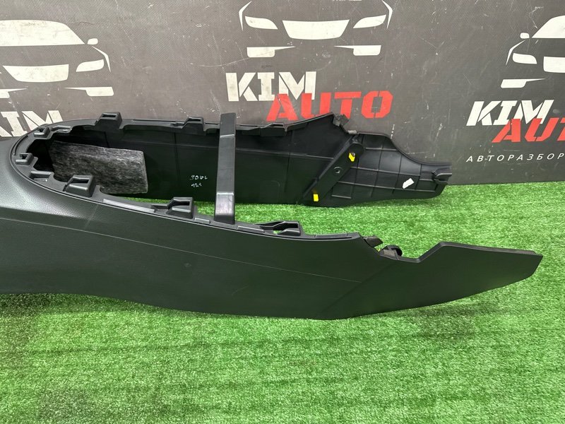 Консоль центральная Kia Soul 2014 SW