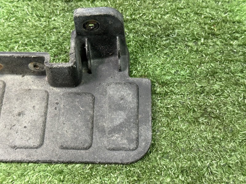 Аэродинамический щиток Kia Soul 2014 SW