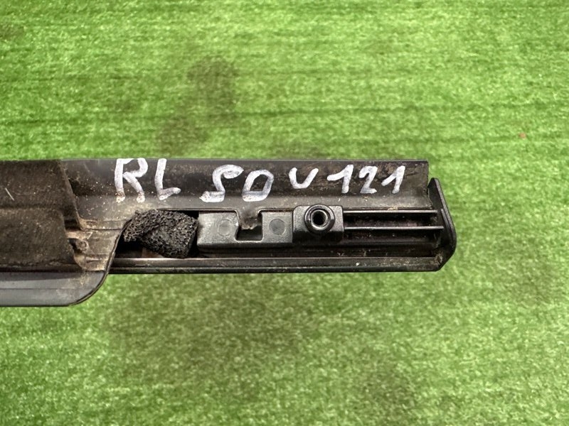 Уплотнитель стекла наружный (Бархотка) Kia Soul 2014 SW