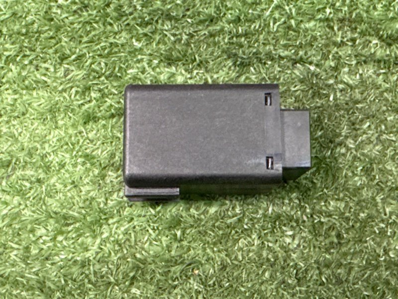 Реле стоп сигнала Kia Soul 2014 SW