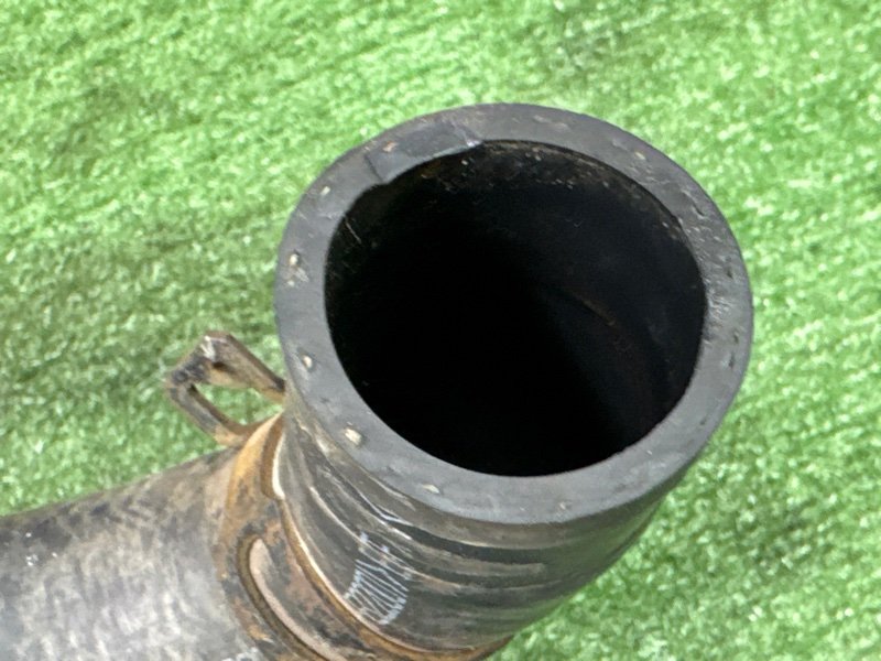 Патрубок радиатора Kia Soul 2014 SW