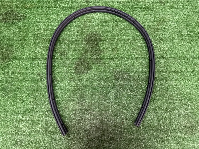 Уплотнитель жабо Kia Soul 2014 SW