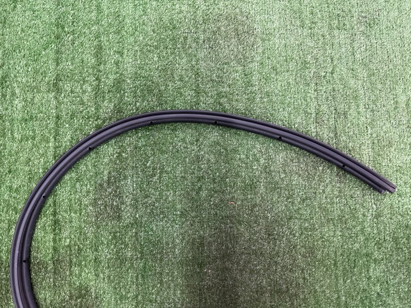 Уплотнитель жабо Kia Soul 2014 SW