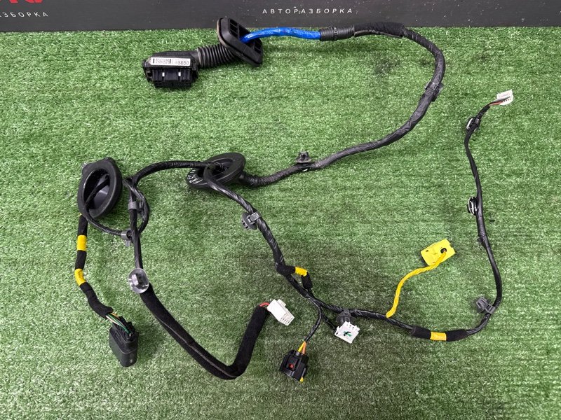 Проводка двери Kia Soul 2014 SW