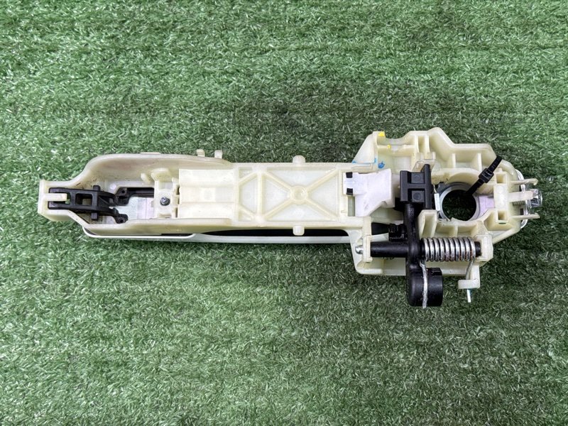 Ручка двери наружная в сборе Kia Soul 2014 SW