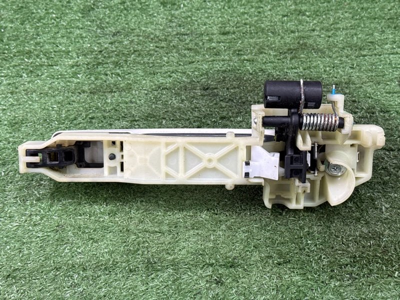 Ручка двери наружная в сборе Kia Soul 2014 SW