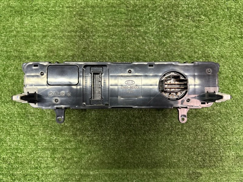 Блок управления отопителем и кондиционером Kia Soul 2014 SW