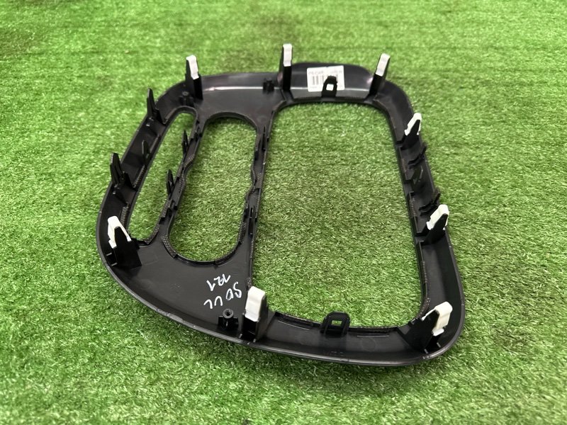 Рамка магнитолы Kia Soul 2014 SW