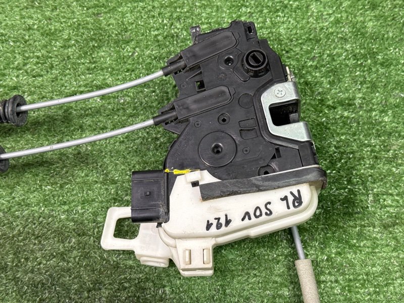 Замок двери Kia Soul 2014 SW