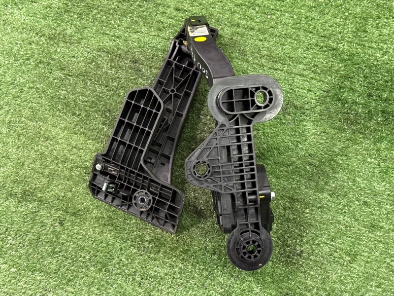 Педаль газа электронная Kia Soul 2014 SW