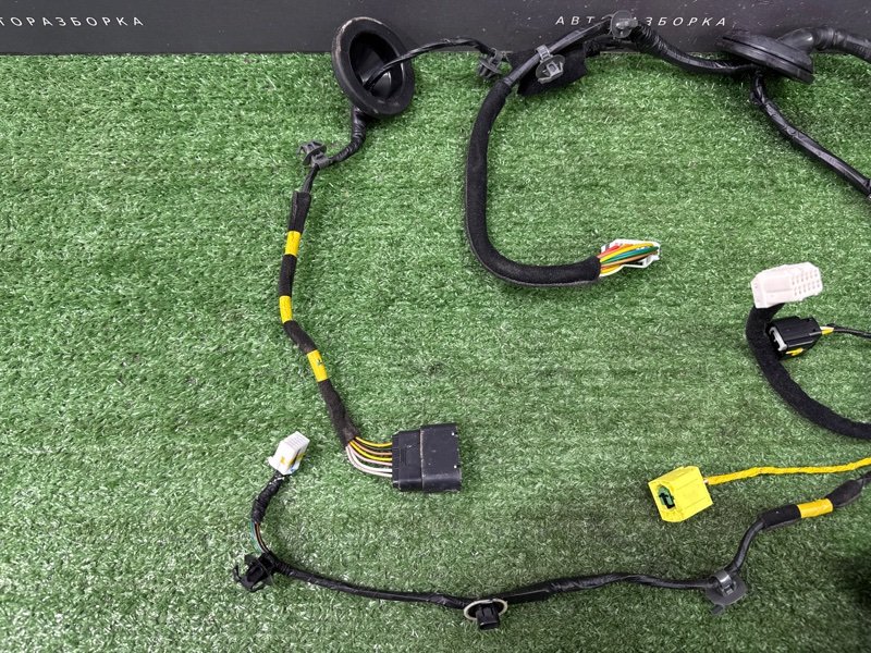 Проводка двери Kia Soul 2014 SW