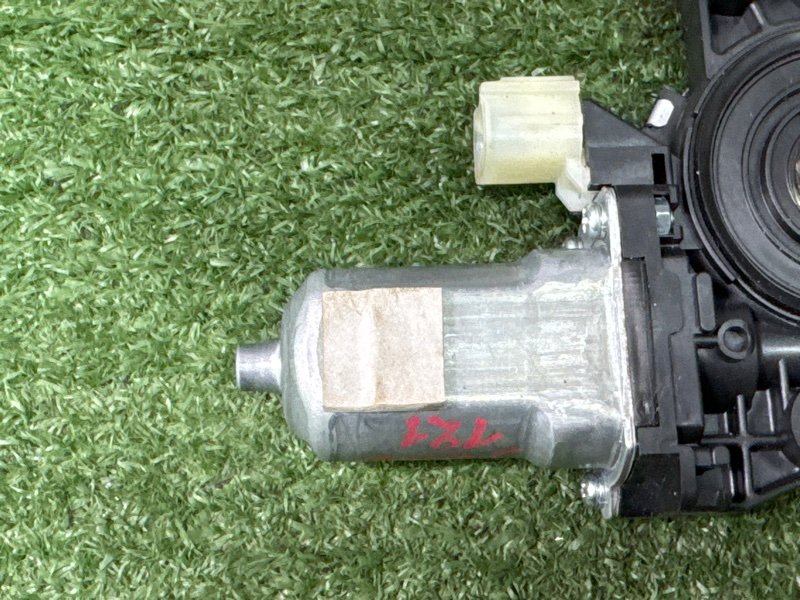 Мотор стеклоподъемника Kia Soul 2014 SW