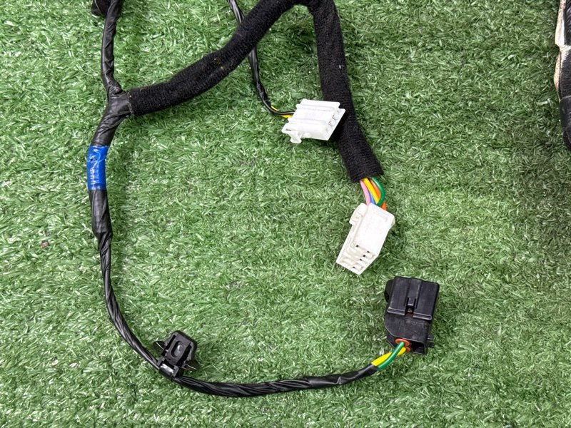 Проводка двери Kia Soul 2014 SW