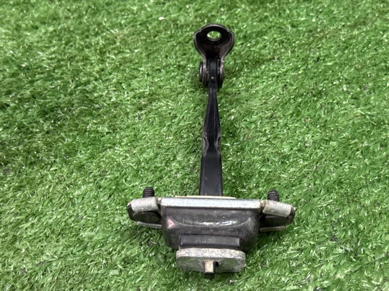 Ограничитель двери Kia Soul 2014 SW