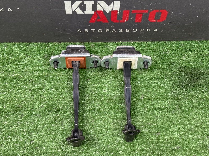 Ограничитель двери Kia Soul 2014 SW