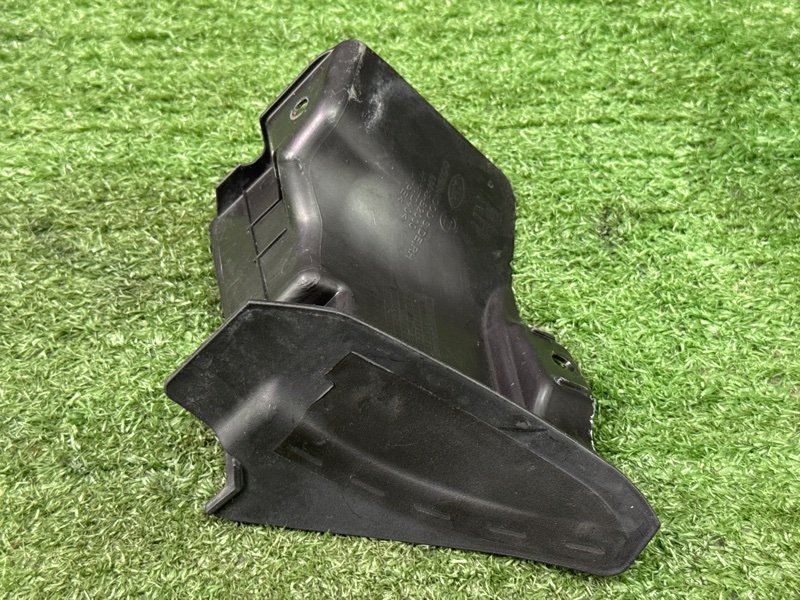 Пыльник крыла верхний Kia Soul 2014 SW