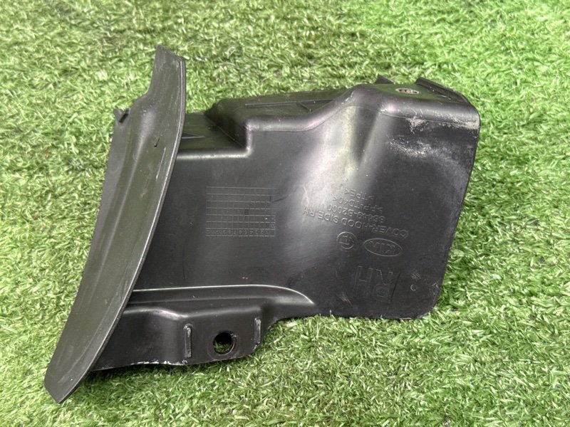 Пыльник крыла верхний Kia Soul 2014 SW