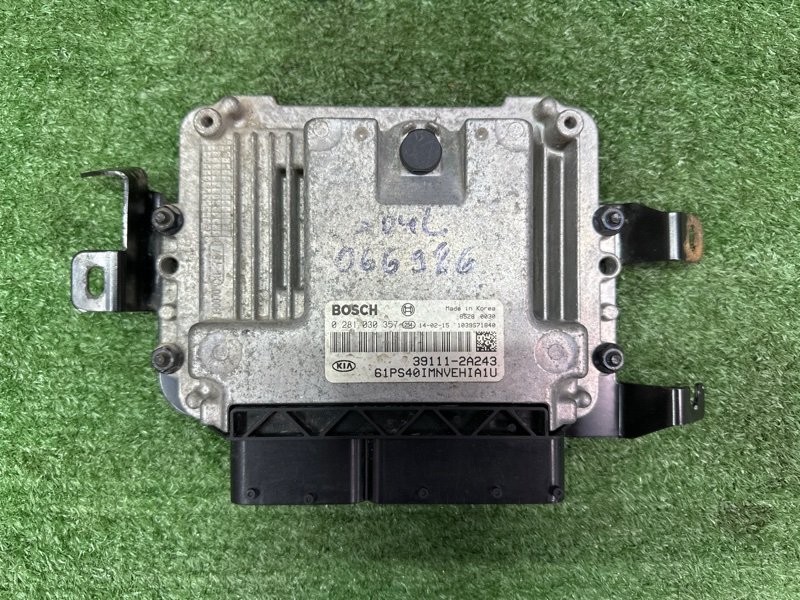 Блок управления двигателем (ЭБУ) Kia Soul 2014 SW