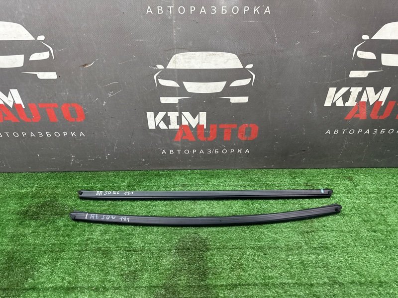 Уплотнитель стекла(бархотка) внутренний Kia Soul 2014 SW