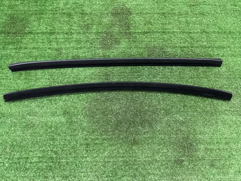 Уплотнитель стекла(бархотка) внутренний Kia Soul 2014 SW