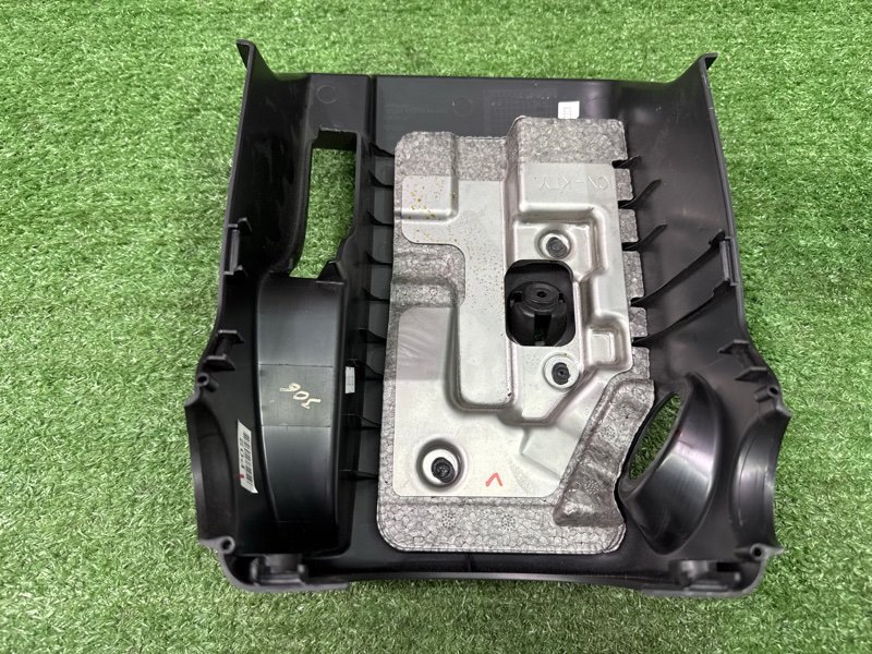 Кожух рулевой колонки Kia Soul 2014 SW