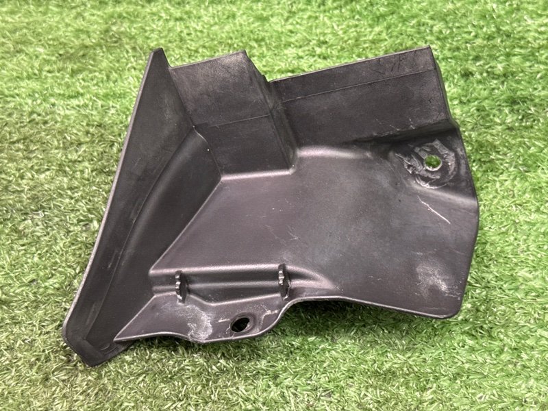 Пыльник крыла верхний Kia Soul 2014 SW