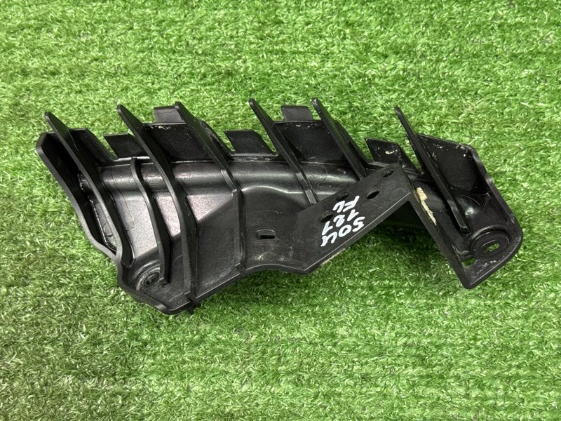 Кронштейн бампера Kia Soul 2014 SW