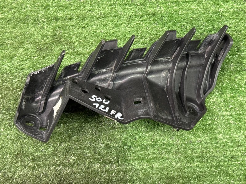 Кронштейн бампера Kia Soul 2014 SW