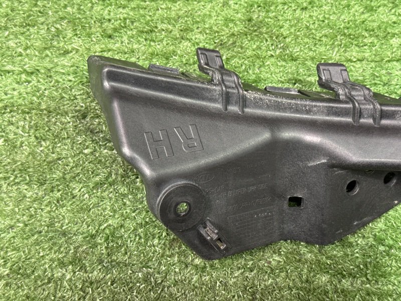 Кронштейн бампера Kia Soul 2014 SW