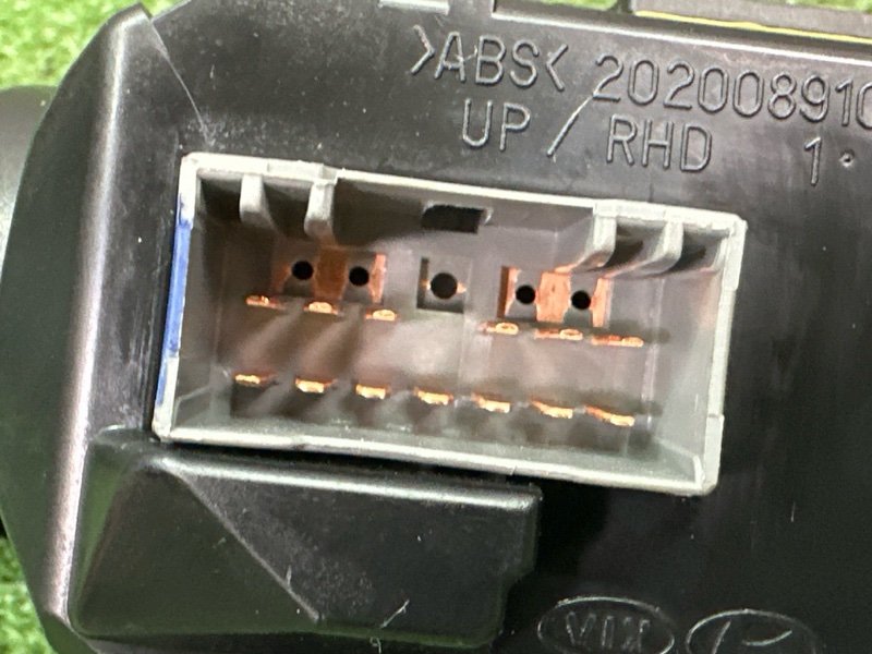 Подрулевой переключатель (гитара) Kia Soul 2014 SW