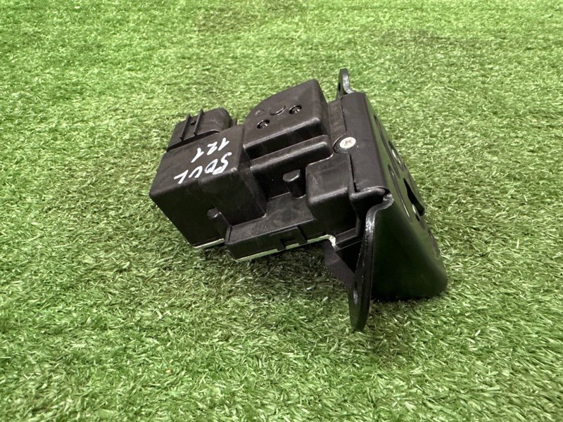 Замок крышки багажника Kia Soul 2014 SW