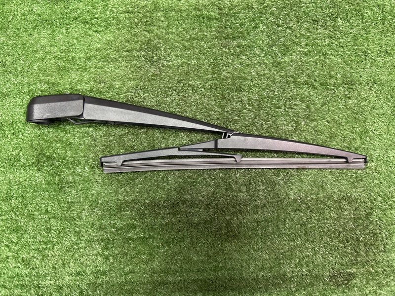 Поводок дворника заднего Kia Soul 2014 SW