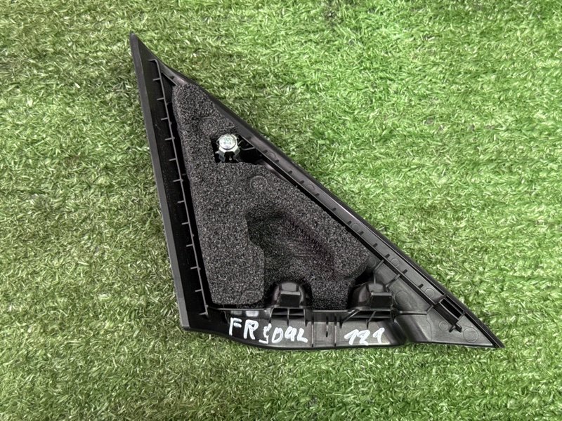 Накладка зеркала внутренняя(уголок) Kia Soul 2014 SW