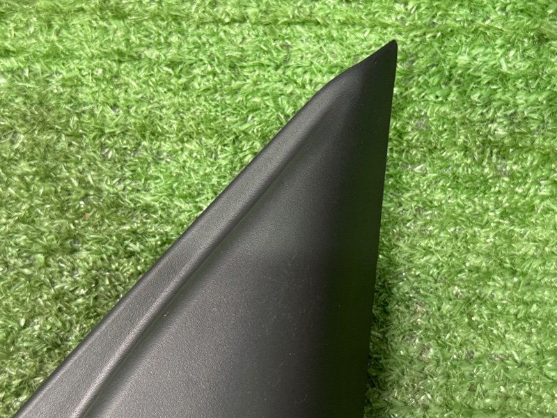 Накладка зеркала внутренняя(уголок) Kia Soul 2014 SW