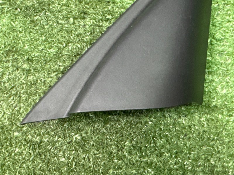 Накладка зеркала внутренняя(уголок) Kia Soul 2014 SW