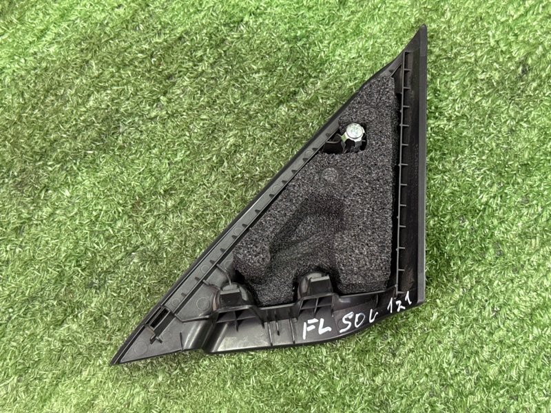 Накладка зеркала внутренняя(уголок) Kia Soul 2014 SW