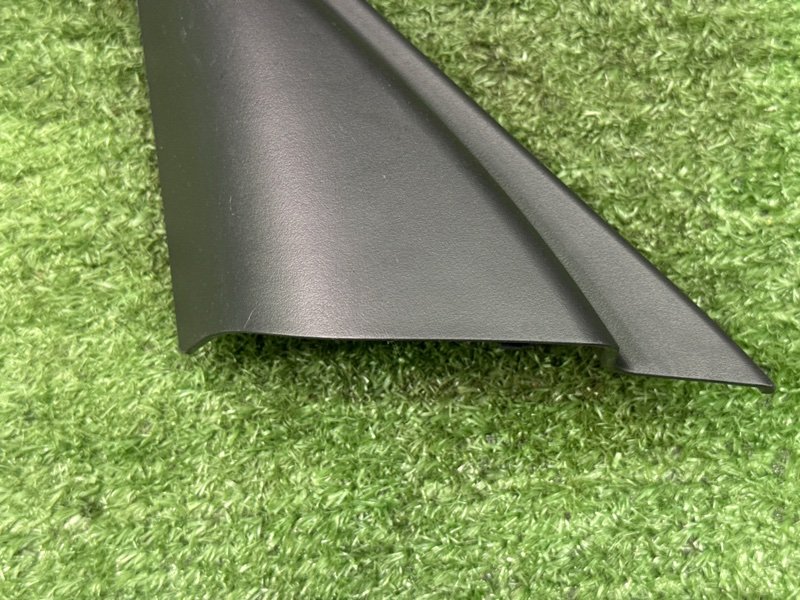 Накладка зеркала внутренняя(уголок) Kia Soul 2014 SW