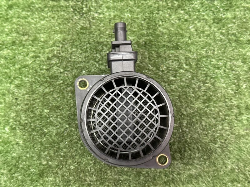 Датчик массового расхода воздуха ДМРВ Kia Soul 2014 SW