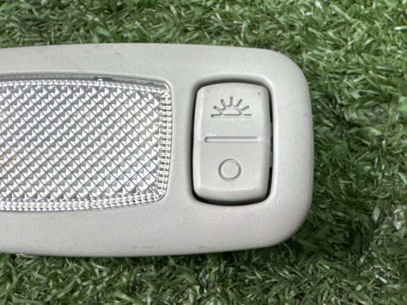 Плафон подсветки солнцезащитных козырьков Kia Soul 2014 SW