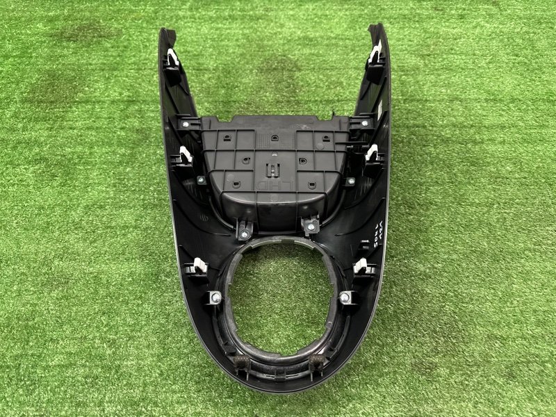 Накладка кулисы МКПП Kia Soul 2014 SW