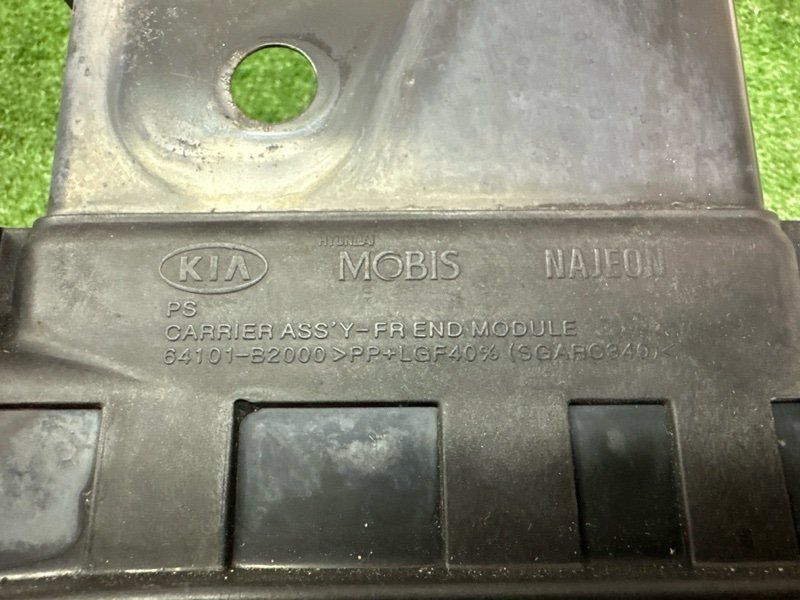 Панель передняя(телевизор) Kia Soul 2014 SW