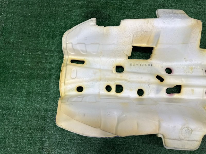 Шумоизоляция пола Kia Soul 2014 SW