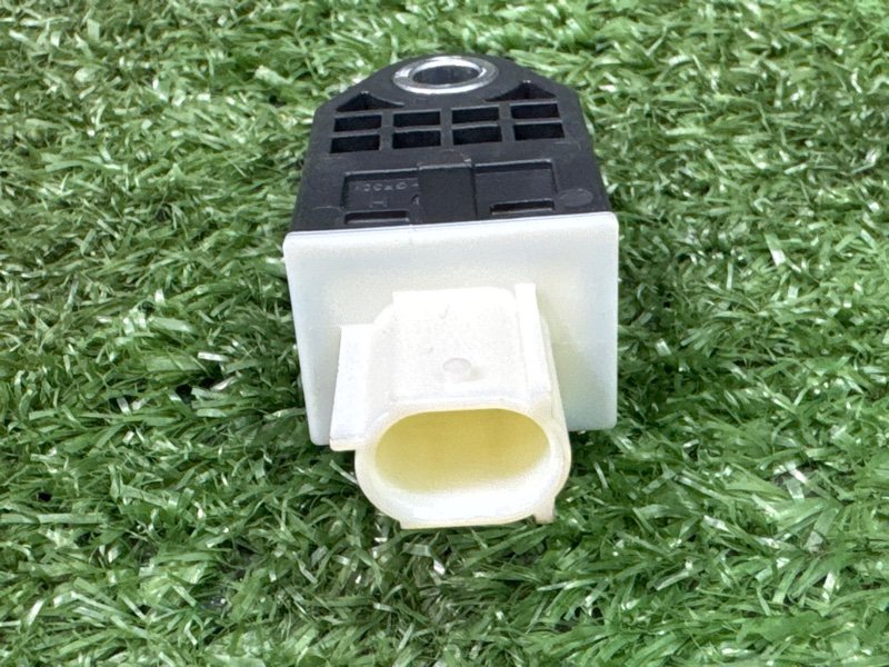 Датчик удара боковой Kia Soul 2014 SW