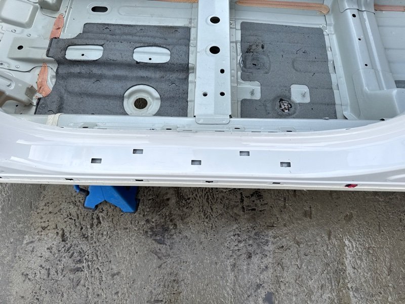 Порог со стойкой Kia Soul 2014 SW