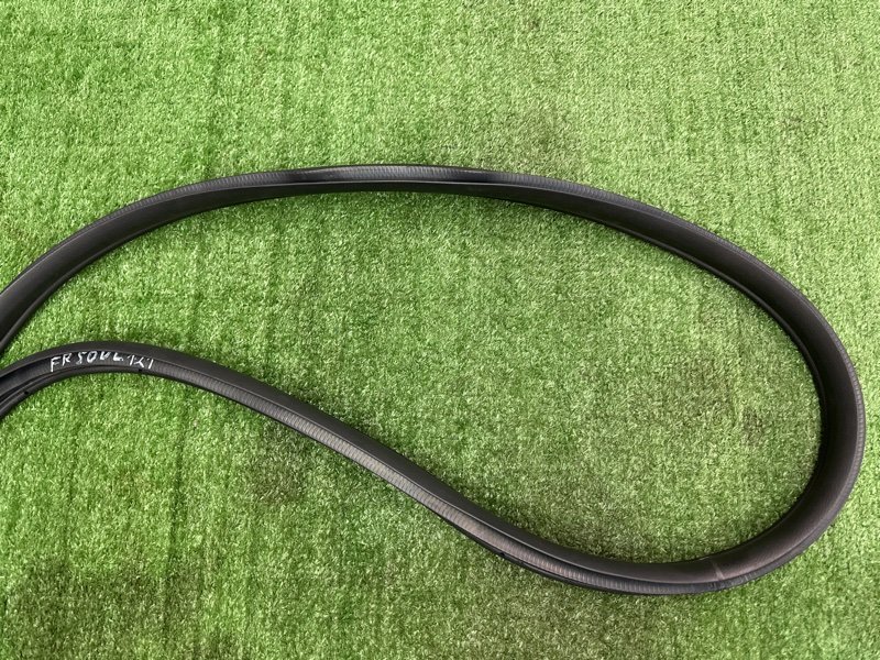 Уплотнитель проема двери Kia Soul 2014 SW